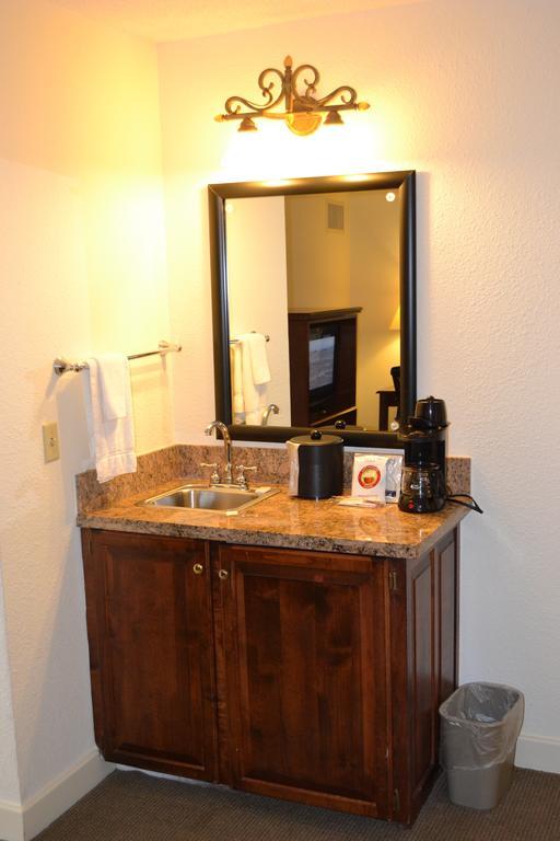 Jameson Inn & Suites Bowling Green Eksteriør billede